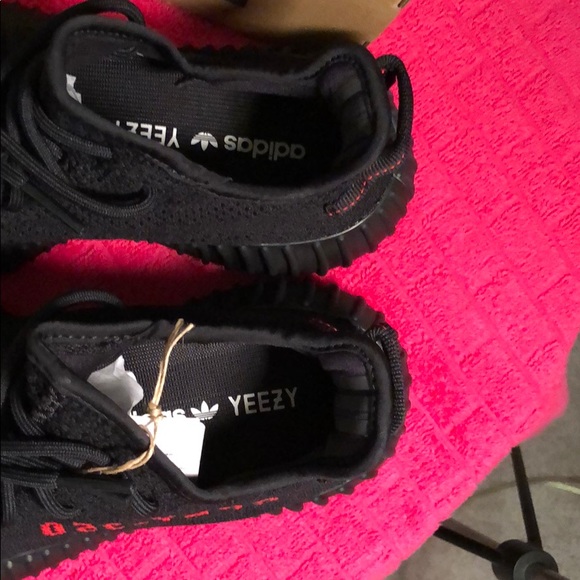 🔴SOLD🔴Yeezy Boost 350 - Picture 13 of 16